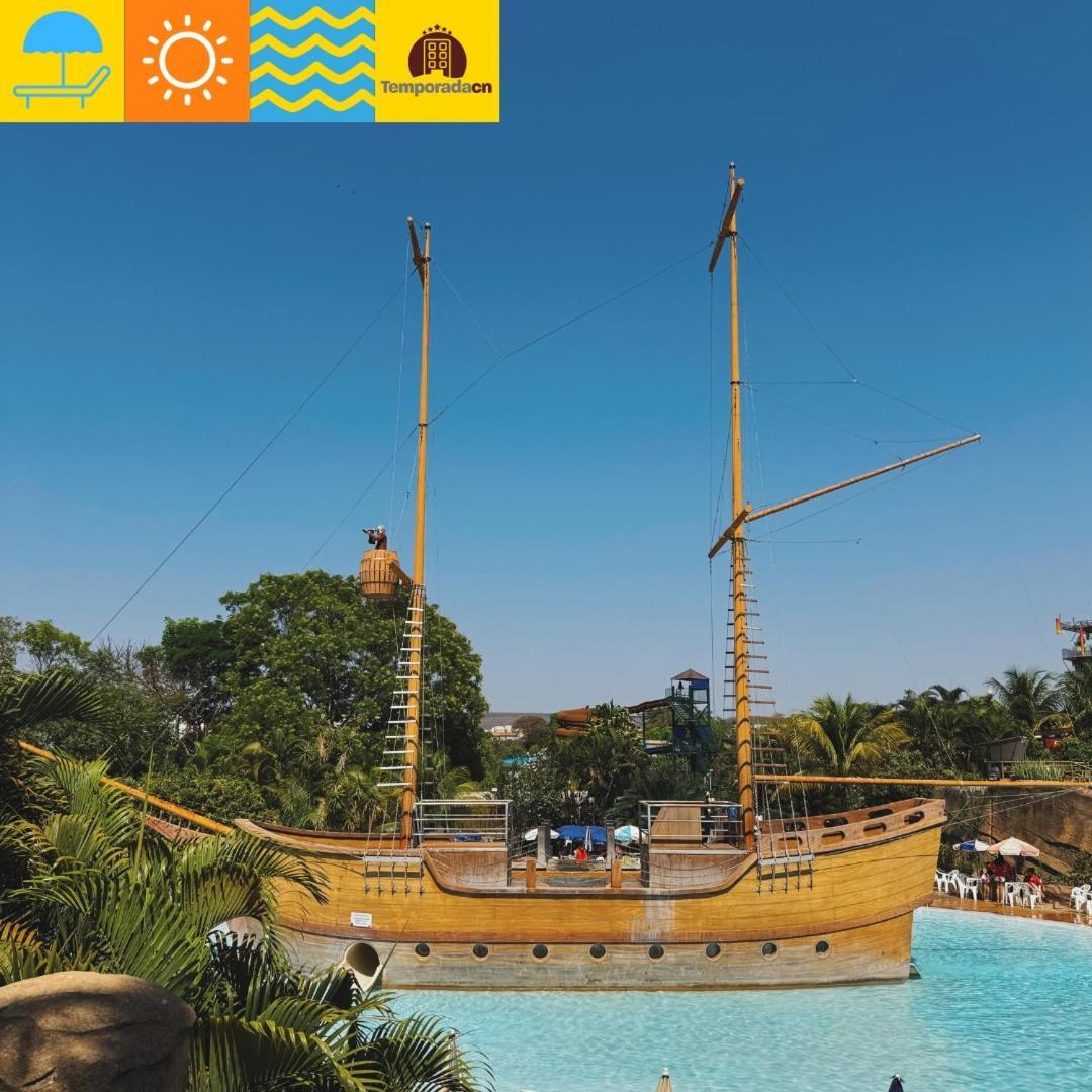 卡达斯诺瓦斯Piazza Com Acesso Ao Acqua Park - Gustavo公寓式酒店 外观 照片